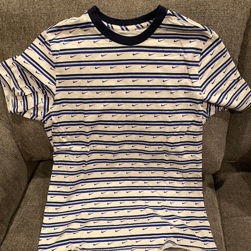 Nike Men’s T-shirt